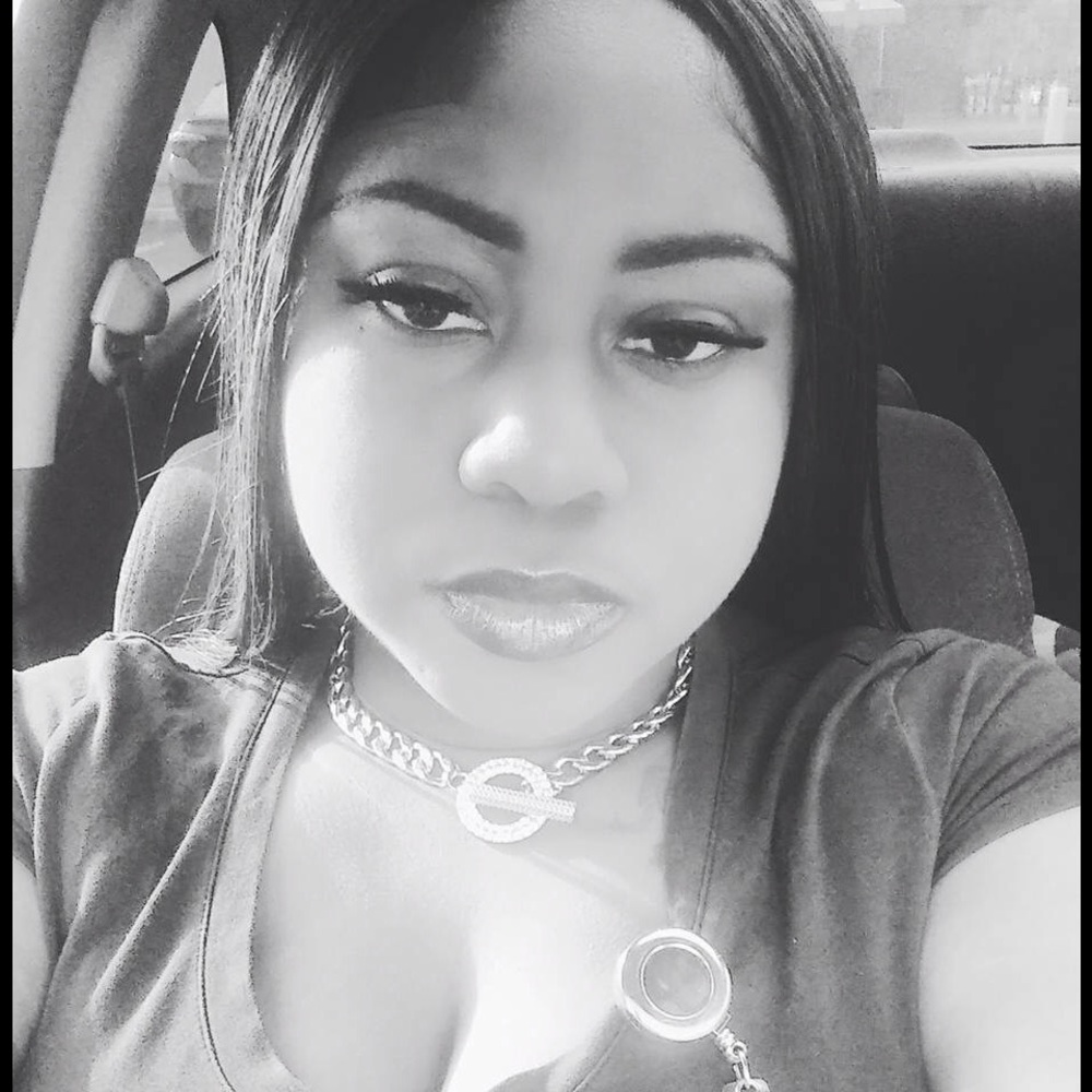 Follow me on face📕 !Meet ur Posher Fye22 in my live shows 🍍🍇🫐like to be notified - Picture 7 of 16